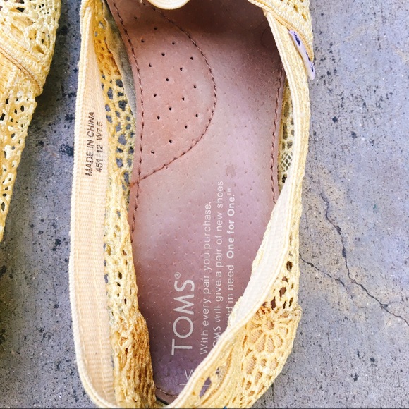 Yellow Moroccan Crochet Classic Toms - Picture 5 of 5